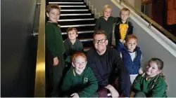  ?? PHOTOS: KEVIN FARMER ?? Karara State School principal Will Ashburn with the whole school (back, from left) Kohan Little, Alfie Hilton, Darcy Frith and Cooper Ashburn and (front, from left) Coby Cherry, Ollie Frith and Sophie McGovern-Frith at the Empire Theatre.