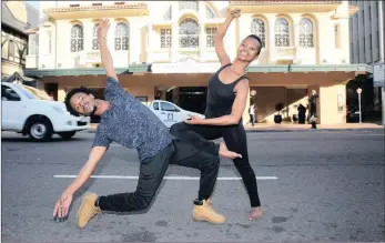  ?? ARTHI GOPI PICTURE: MOTSHWARI MOFOKENG ?? GIVING IT A WHIRL: Cue Ngema, left, and Nosipho Mkhize show off some of their dance moves ahead of this afternoon’s event at the Alliance Francaise in celebratio­n of Women’s Month.