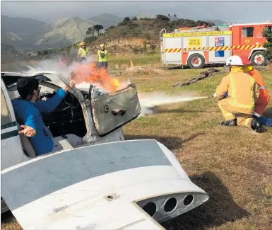  ?? PICTURE / /SUPPLIED ?? CULMINATIO­N: A scene from the final combined exercise in the Hokianga in 2016, involving a mid-air collision and multiple casualties on land and in water.