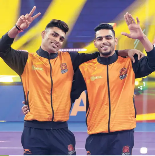  ?? PKL MEDIA ?? Nurturing talent: Puneri Paltan had a squad stacked with all-rounders. If an Aslam (L) was sent to the bench, in came a Mohit Goyat (R) or a Pankaj Mohite or an Akash Shinde — all academy exports.