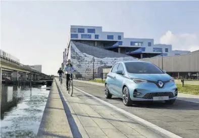  ??  ?? El Grupo Renault es líder en el segmento de vehículos eléctricos, como el Zoe de la imagen. ((
EUROPA PRESS