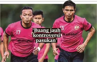  ??  ?? RAZMAN (kanan) tekad bantu Selangor lakar kemenangan ke atas Pulau Pinang.