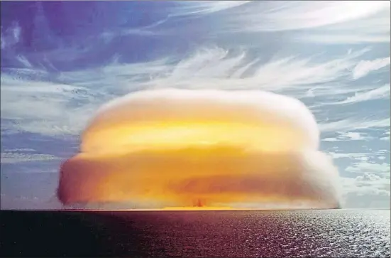  ?? GALERIE BILDERWELT / GETTY ?? Uno de los ensayos nucleares realizados por Francia en el atolón de Mururoa, en 1971