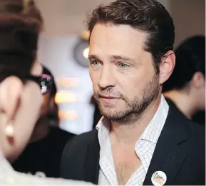  ?? — THE ASSOCIATED PRESS ?? In Private Eyes, Jason Priestley’s character sucker-punches a former manager, not unlike Priestley’s real-life experience with disgraced producer Harvey Weinstein.