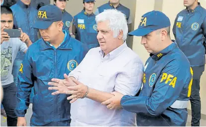  ?? Emiliano lasalvia ?? El empresario de la carne fue llevado al juicio desde el penal de Ezeiza