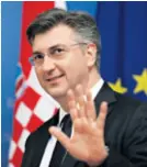  ??  ?? Važno je zadovoljit­i ideološkop­olitičke kriterije Bruxellesa