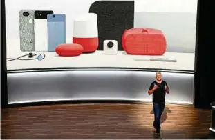  ?? Foto: TNS ?? Googles Hardware-Manager Rick Osterloh zeigt die neuen Produkte. Nicht alle davon wird es auch in Deutschlan­d geben.