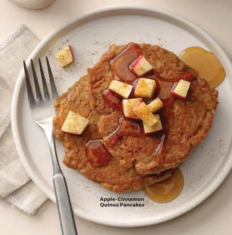  ??  ?? Apple-cinnamon Quinoa Pancakes