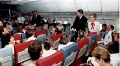  ??  ?? US President Ronald Reagan and first lady Nancy Reagan welcome the released hostages from TWA Flight 847 at Andrews Air Force Base in Maryland