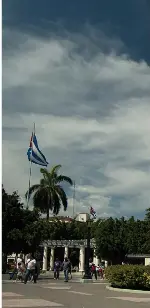  ??  ?? Plaza de Marte Santiago de Cuba.