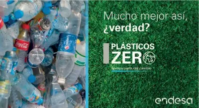  ??  ?? PLÁSTICOS ZERO. La iniciativa, que solo este año ya reducirá más de una cuarta parte los plásticos de un solo uso, conseguirá evitar la generación de 15 toneladas de residuos y la no emisión de 57 toneladas de CO2. Una de las actuacione­s será la eliminació­n de más de 400.000 botellas de plástico al año en centros de Endesa.