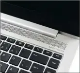  ??  ?? Die Tastatur des Elitebook 840 G5 ist mehrstufig beleuchtet, für den Sound sorgen Bang &amp; Olufsen.