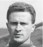  ??  ?? Harry Gregg