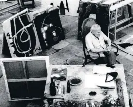  ?? JEAN MARIE DEL MORAL ?? Joan Miró, fotografia­do en su estudio en 1978