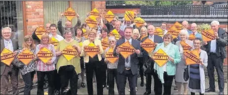  ??  ?? Supporters at the launch of the Liberal Democrat General Election campaign stand outside the New Plough Inn with Bosworth Parliament­ary candidate Michael Mullaney (front, centre).