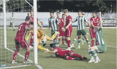  ?? Picture: Neil Holmes ?? Chichester Citytake the lead through Corey Heath in their FA Trophy victory at home to Whitstable