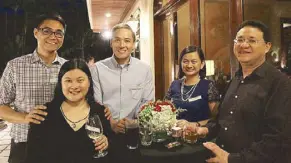  ??  ?? (From left) Rentokil Philippine­s finance manager Benedicto Horca III, HSBC Philippine­s AVP Ria Rayos and Manolet Moreno with Hong Kong Land Philippine­s CFO Maricris Panganiban and president Lee Chee Hoe.