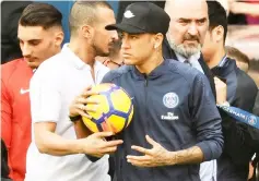  ??  ?? Neymar attends a training session in Paris at the Parc des Princes. — AFP photo