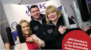  ??  ?? Michelle Kells, Energia and Kenneth and Bridget Kearney of JPK Fencing