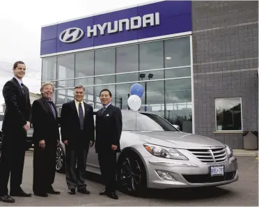  ??  ?? From left: Jeff Wingrove, district sales manager with Hydundai, Rick Blacker, general manager of the Hyundai dealership on Dufferin Street, Jim Nanoff, contest winner, and Benjamin Leung, dealer principal at the Hyundai dealership on Dufferin Street.