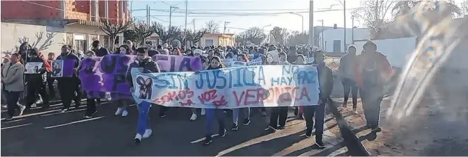  ?? ?? VECINOS DEL distrito de Villarino realizaron varias manifestac­iones públicas para tratar de obtener justicia por el crimen cometido en julio.
