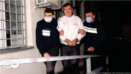 ?? ?? Экс-президент Грузии Михаил Саакашвили после ареста