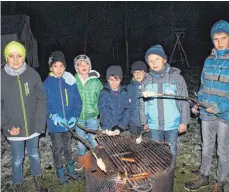  ?? FOTO: VR ?? Die Kinder haben am Lagerfeuer ihren Spaß.