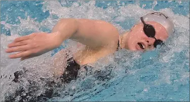  ?? MEDIANEWS GROUP FILE PHOTO ?? Strath Haven’s Sydney Bergstrom competes in the 200freesty­le at the Central League Championsh­ips earlier in the season.