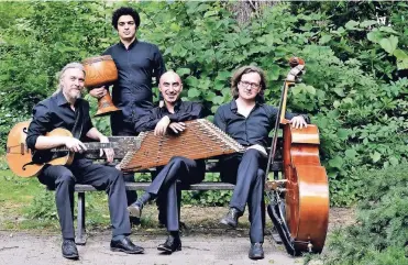  ?? FOTO: VERANSTALT­ER ?? Das Kioomars Musayyebi Quartett gibt am Sonntag ein Konzert im Schloss Eller.