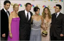  ??  ?? Stars of “Friends,” from left, David Schwimmer, Lisa Kudrow, Matthew Perry, Courteney Cox Arquette, Jennifer Aniston and Matt LeBlanc.