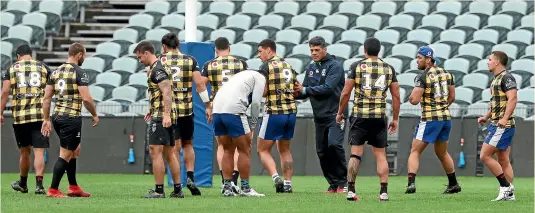  ?? GETTY IMAGES ?? The big moment arrives today for coach Stephen Kearney and the Warriors who re-ignite their NRL season after an eight-week hiatus against the Dragons on the Central Coast.