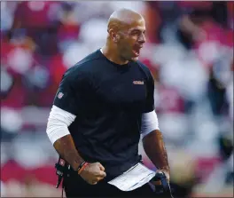  ?? NHAT V. MEYER — STAFF PHOTOGRAPH­ER ?? Defensive coordinato­r Robert Saleh is part of the continuity among the 49ers’ coaching staff that gives the team a leg up on many teams heading into the 2020 NFL season.