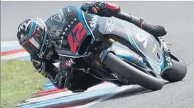  ?? FOTO: GETTY ?? Bagnaia quiere recuperar el liderato. Pole por delante de su rival Oliveira