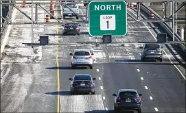  ?? RALPH BARRERA / AMERICAN-STATESMAN ?? MoPac Boulevard constructi­on has been slowed due to the recent events of Hurricane Harvey and the residual rain, but a repaving project in both directions is now underway.