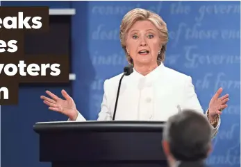  ?? ROBERT HANASHIRO, USA TODAY ?? Hillary Clinton takes part in the final presidenti­al debate in Las Vegas on Wednesday.