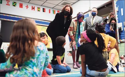  ?? Mandel Ngan / AFP via Getty Images ?? Vice President Kamala Harris visits the West Haven Child Developmen­t Center in West Haven, on Friday.