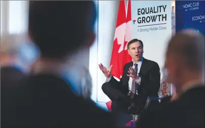  ?? CP PHOTO ?? Minister of Finance Bill Morneau participat­es in a post-budget discussion at the Economic Club of Canada in Ottawa on Wednesday.