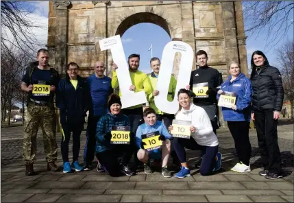  ??  ?? Commonweal­th Games athlete and 2013 winner Susan Partridge was joined by previous participan­ts of The Great Scottish Run