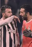  ?? GETTY ?? Barzagli, 36, con Buffon, 39