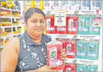  ?? Picture: SUPPLIED ?? Archana Gounder from Tamavua with Cif at CJS Supermarke­t in Nabua, Suva.