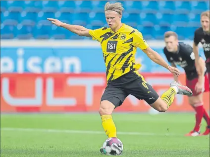  ?? FOTO: EFET ?? Haaland durante un partido de pretempora­da con el Borussia Dortmund