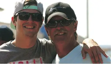  ?? TYLER HOWLETT / FACEBOOK ?? Joe Howlett, shown here with his son, Tyler Howlett, died saving a right whale in the Gulf of St. Lawrence Monday.