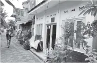  ?? FRIZAL/JAWA POS ?? BERSEJARAH: Rumah kelahiran Bung Karno di Pandean sudah dibeli pemkot dan akan dijadikan wisata sejarah.