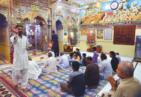  ?? AFP ?? Hindu worshipper­s at the Shri Krishna Temple in Mithi. Unlike many other areas in the country, this Pakistani city is an embodiment of religious tolerance in the conservati­ve Muslim-majority nation.