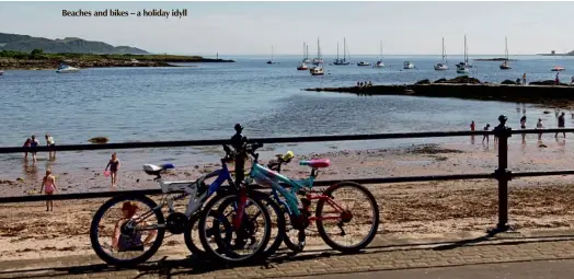  ??  ?? Beaches and bikes – a holiday idyll