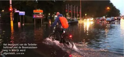  ?? FOTO BFM ?? Het kruispunt van de Terbekehof­dreef met de Boomsestee­nweg in Wilrijk werd afgesloten.