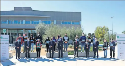  ??  ?? Representa­ntes de la Fundación Trinidad Alfonso y de las siete universida­des de la Comunitat Valenciana.