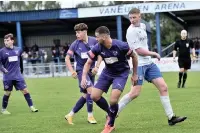  ?? Frank Crook ?? Will Hall on debut for the Ramsbottom United