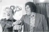  ?? AP/FILE ?? Heavyweigh­t boxer Chuck Wepner, left, compares fists with profession­al wrestler Andre The Giant.
