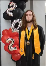  ?? Annette Beard/Pea Ridge TIMES ?? Valedictor­ian Jacob Stein received numerous scholarshi­ps including ones from Arvest Foundation Blackhawk, CEI Engineerin­g Associatie­s, First Baptist Church and Pea Ridge High School. He was awarded an $83,600 scholarshi­p from Missouri University of Science & Technology.